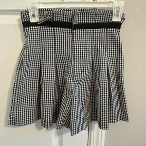Black and white checkered high waisted short